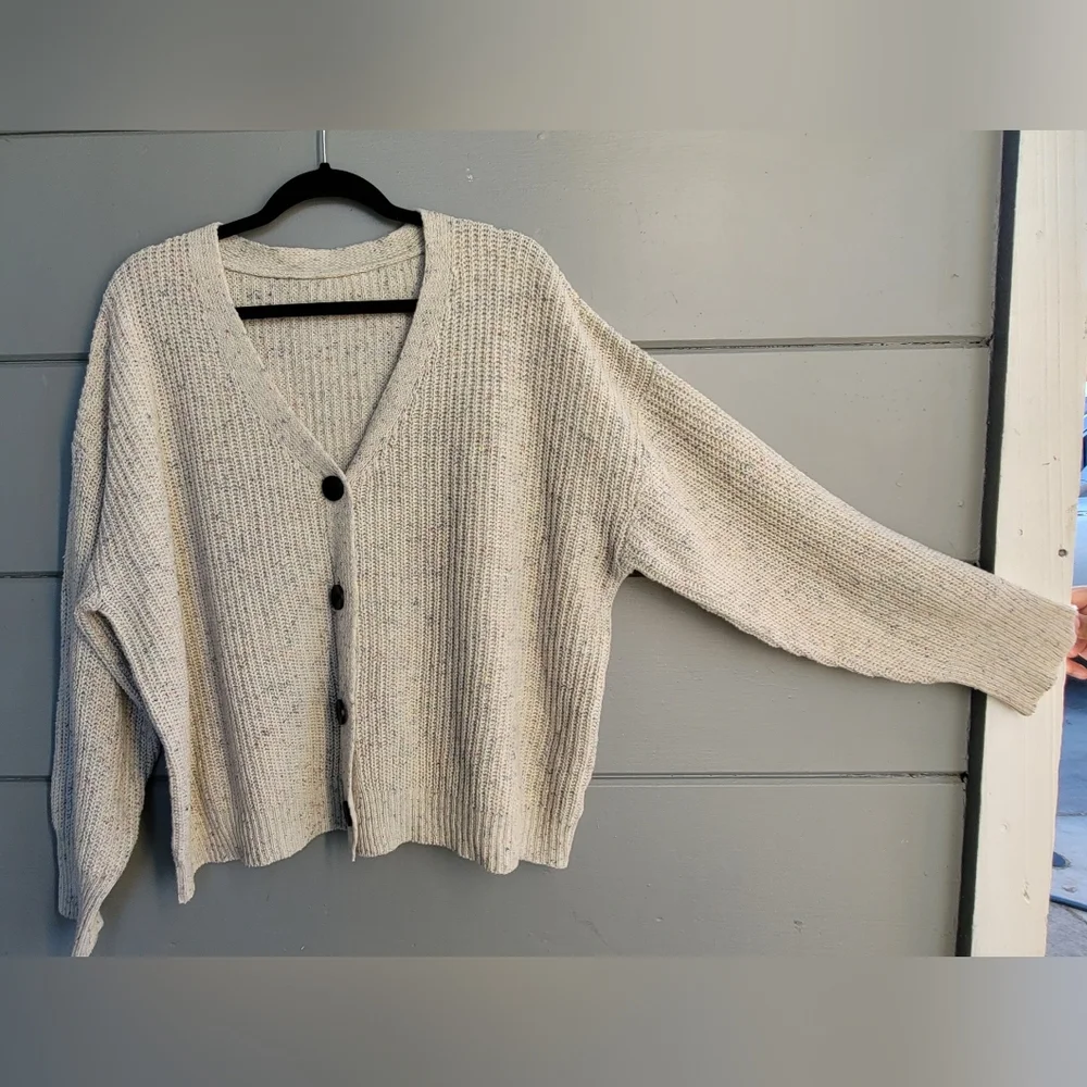SHEIN Cream Knit Sweater - Picture 3 of 4